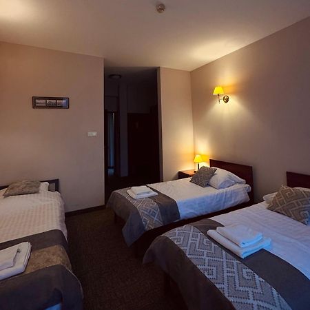 Hotel Kameralny Kielce Ngoại thất bức ảnh