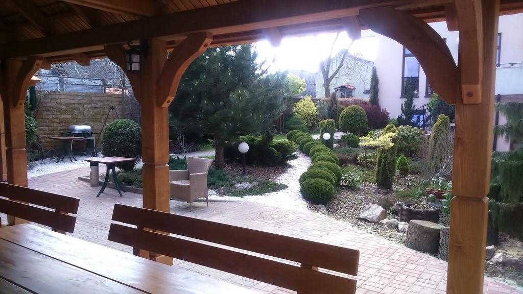 Hotel Kameralny Kielce Ngoại thất bức ảnh