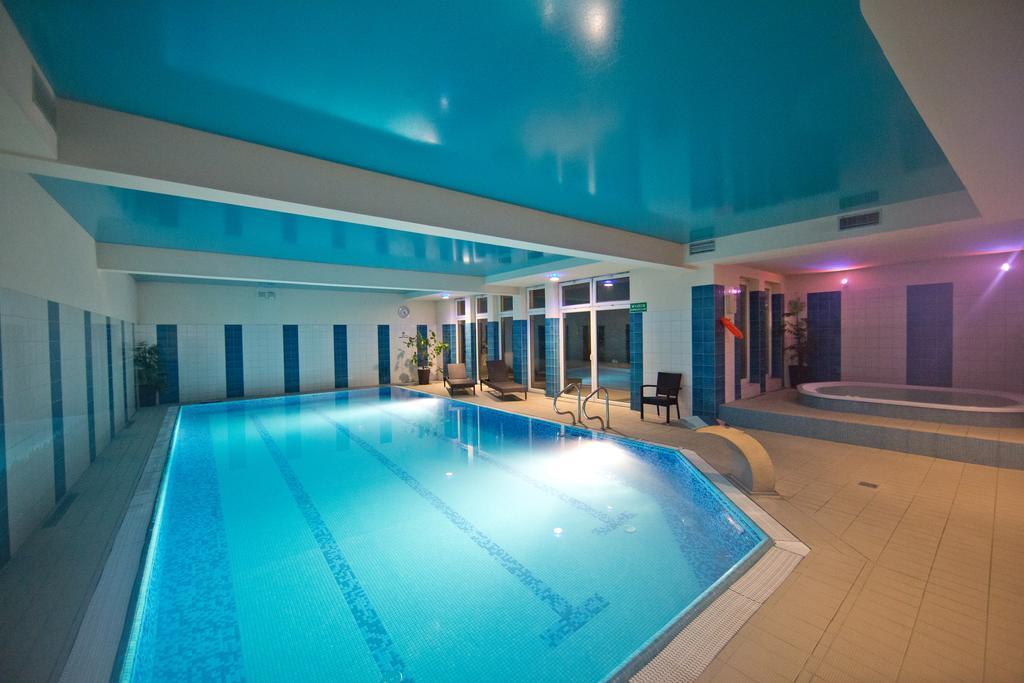 Hotel Kameralny Kielce Ngoại thất bức ảnh